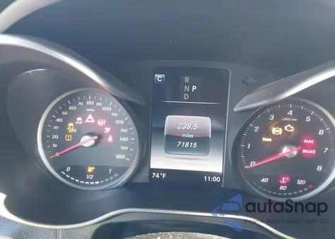 2019 Mercedes-Benz Glc 300 4Matic z USA, uszkodzony, nr VIN WDC0G4KB0KV174877